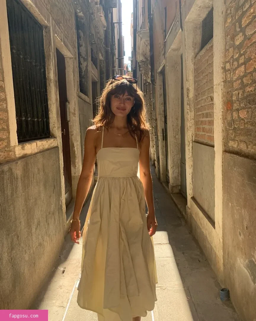Ella Purnell