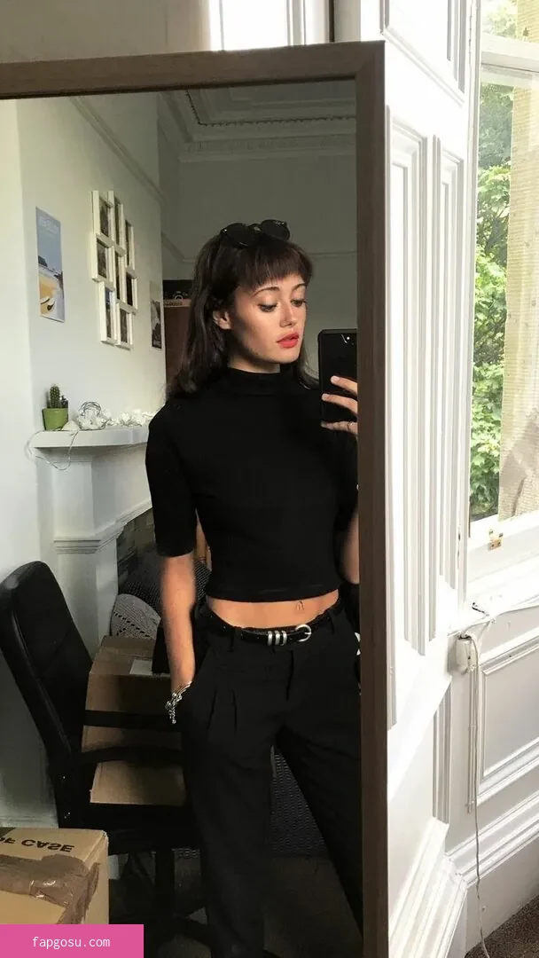 Ella Purnell