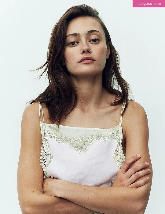 Ella Purnell