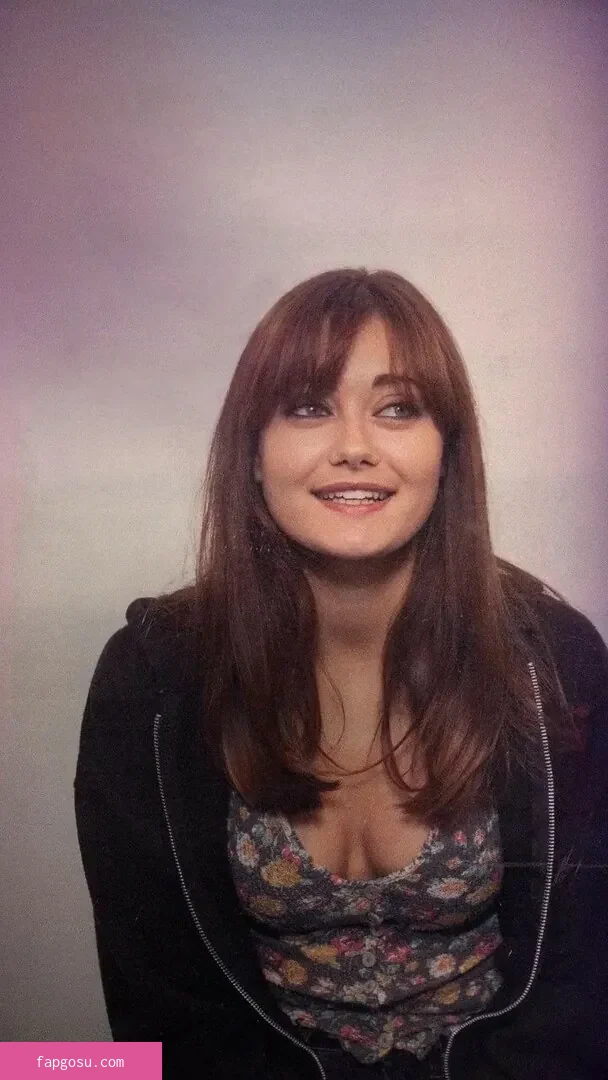 Ella Purnell