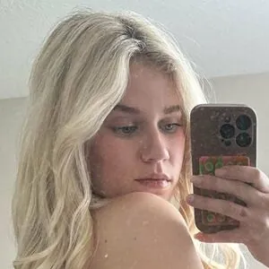 Eliza Rose