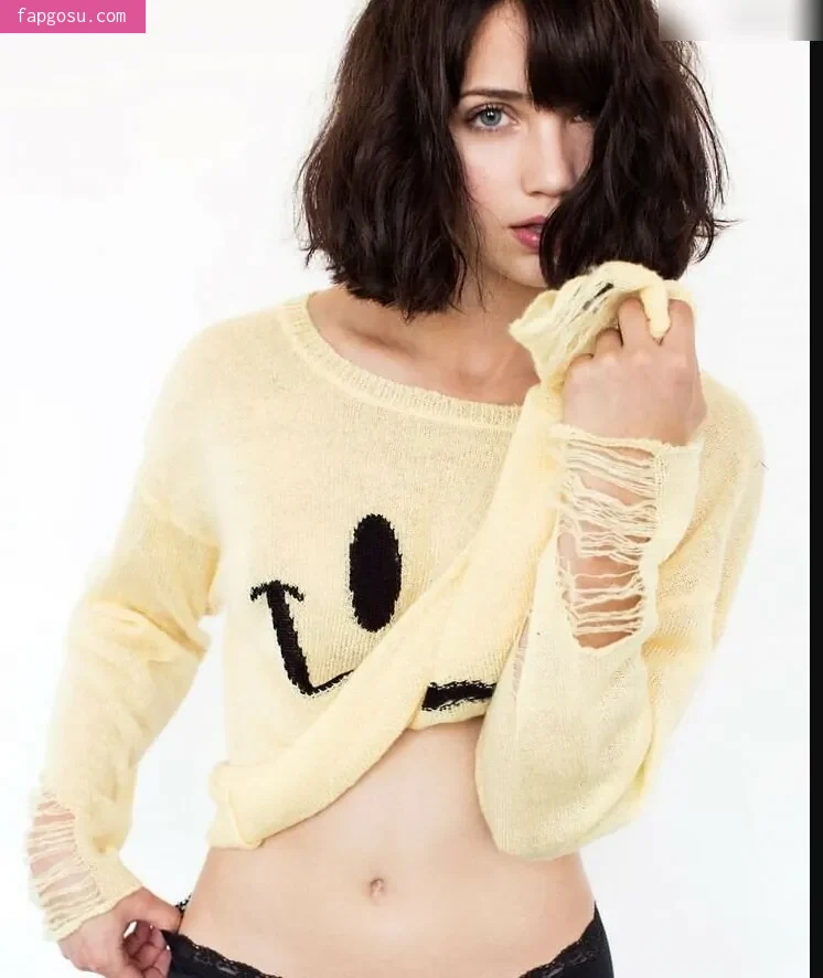 Emily Rudd