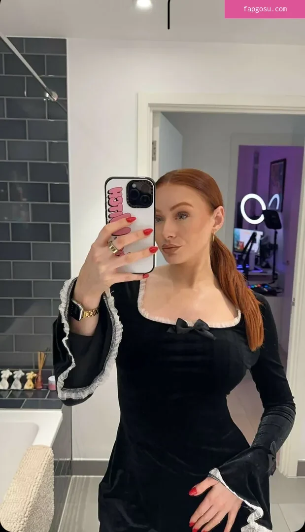 Elz The Witch