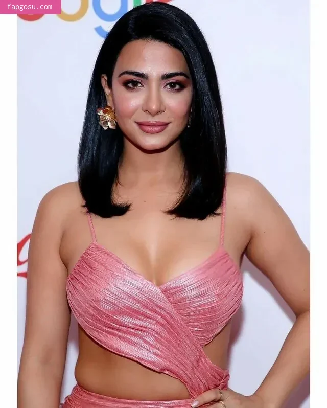 Emeraude Toubia