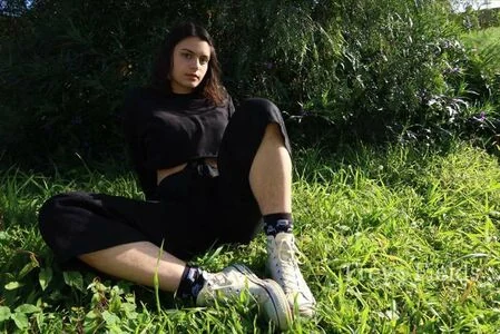 Freya Fields content