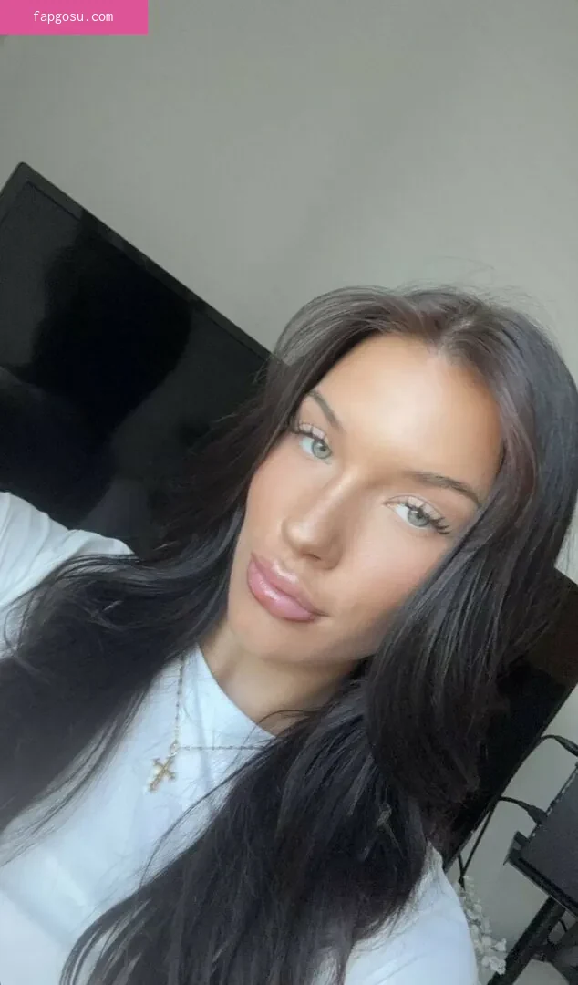 Fiona Mae