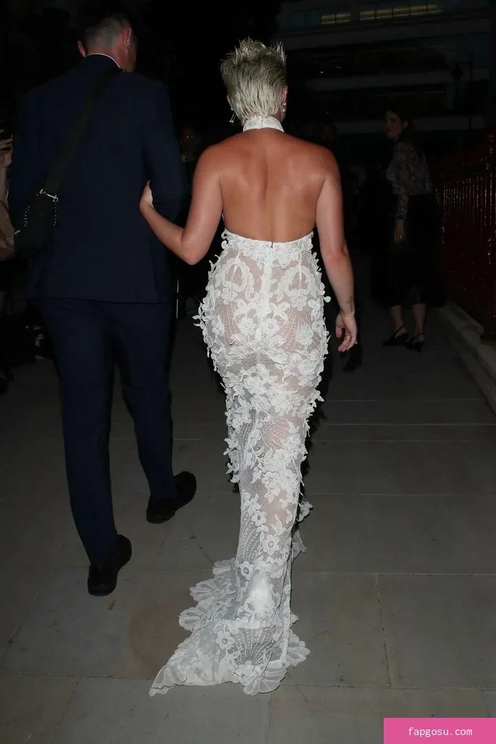Florence Pugh