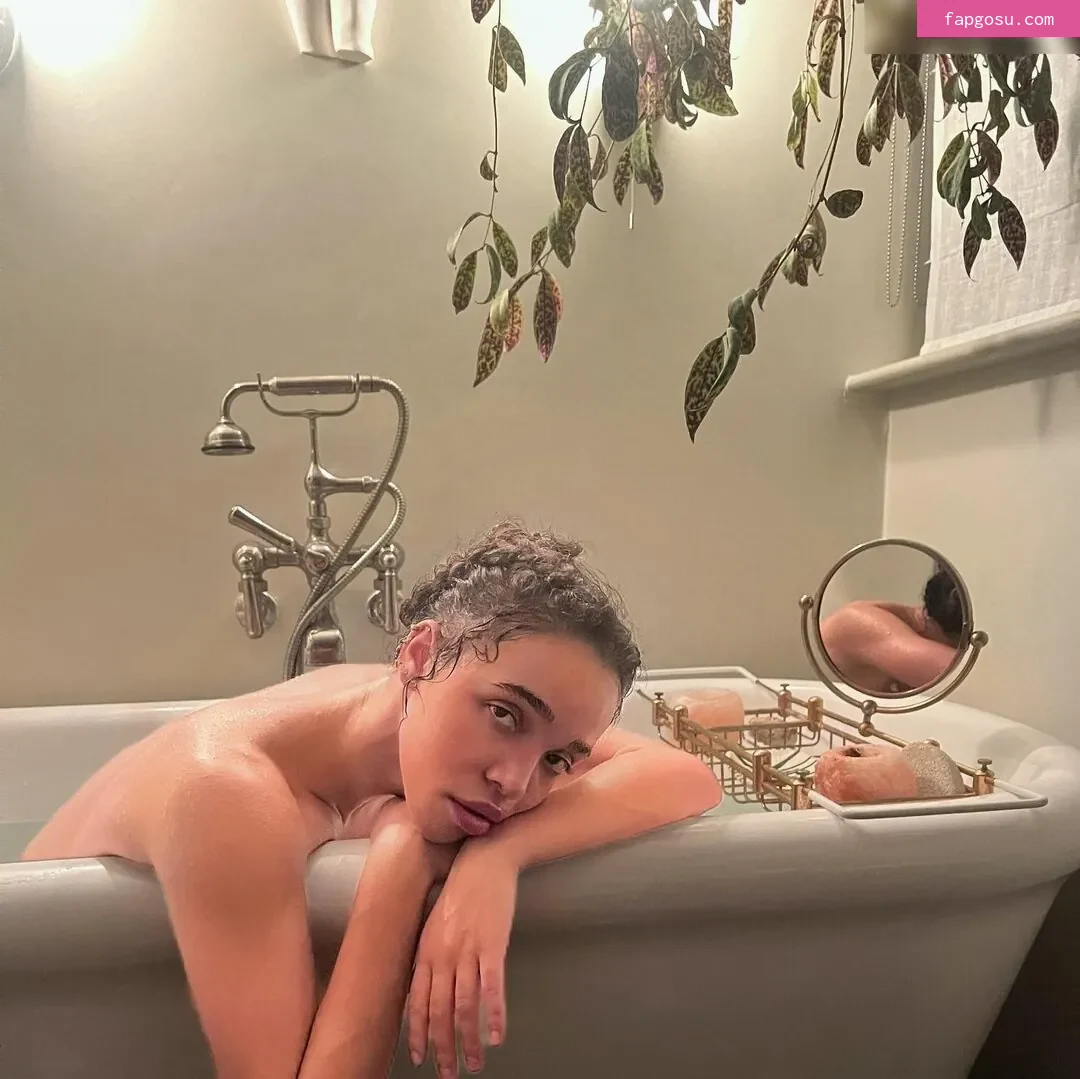 FKA Twigs