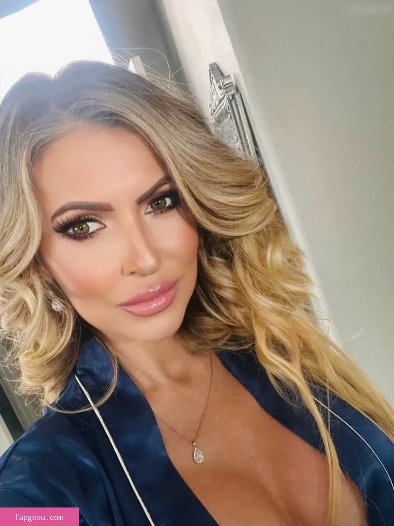 Gigi Dior