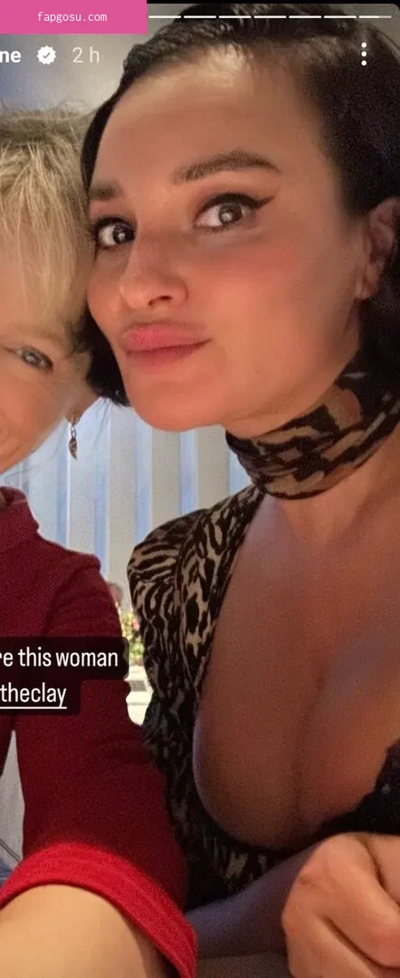 Gizzi Erskine