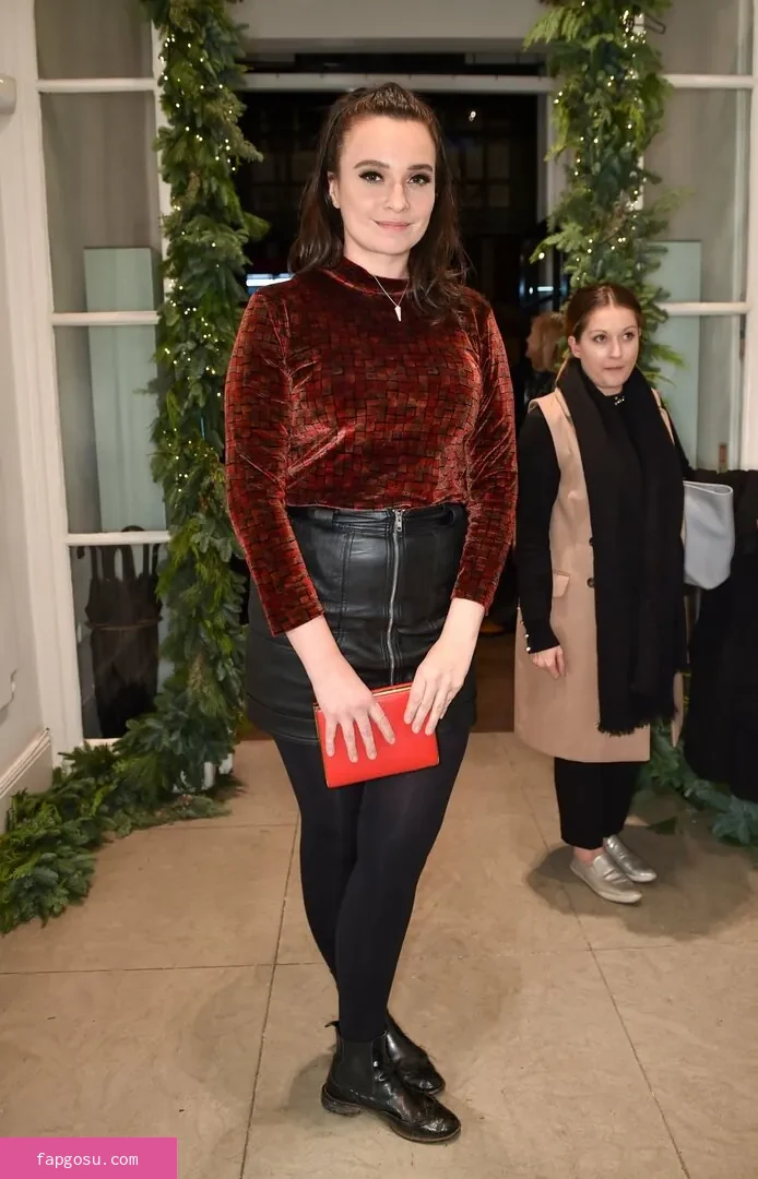 Gizzi Erskine