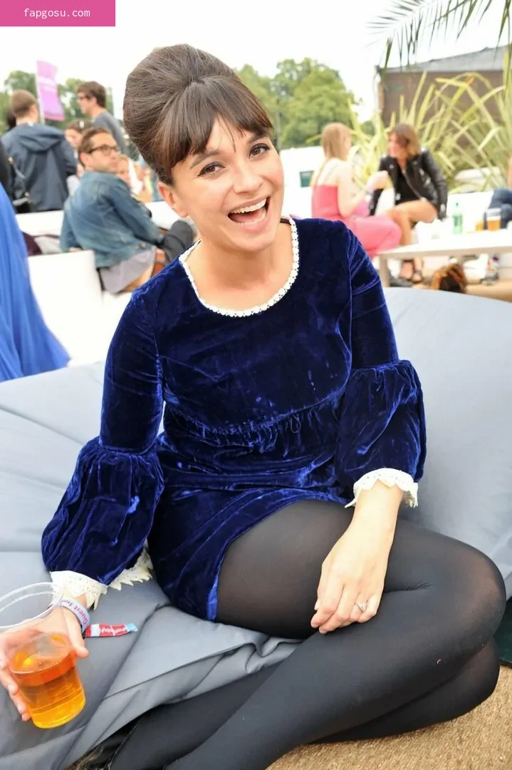Gizzi Erskine