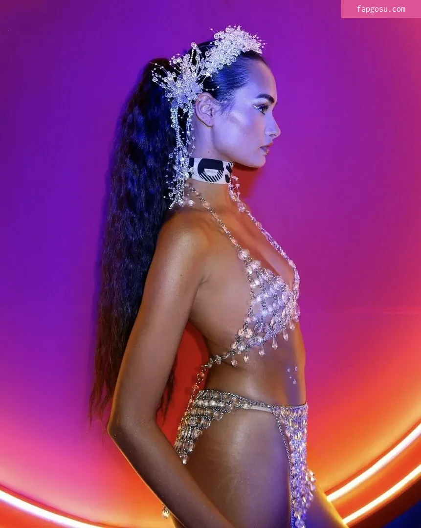 Gizele Oliveira