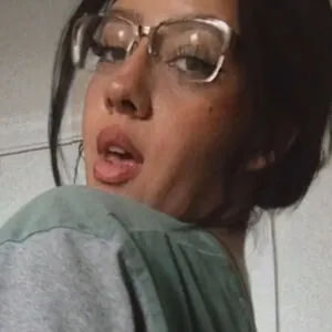 hereecomesjasmin