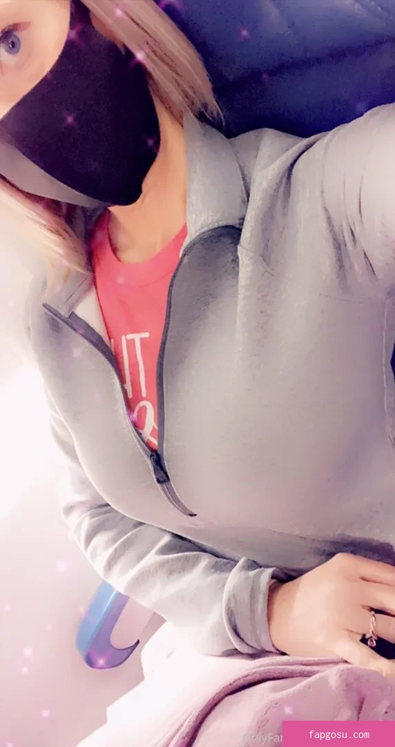 Hotwife_ellie