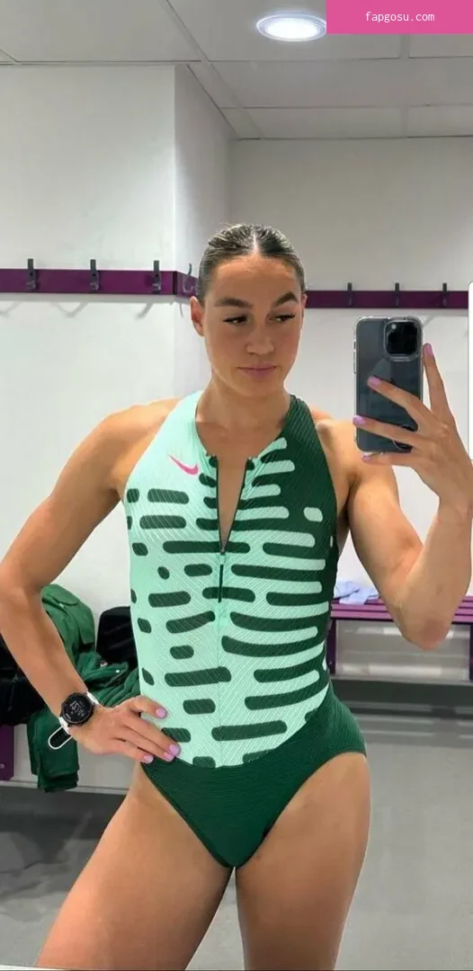 Holly Mills