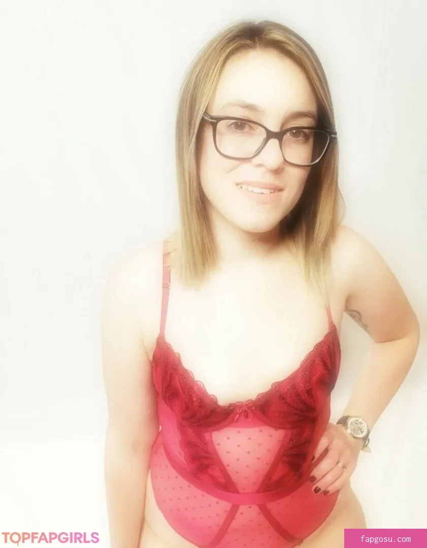 Innocenthotwifexxx