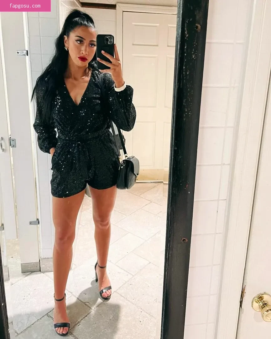 Indi Hartwell