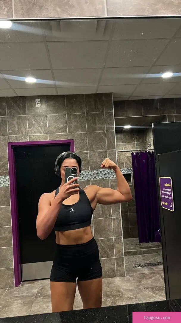 Indi Hartwell