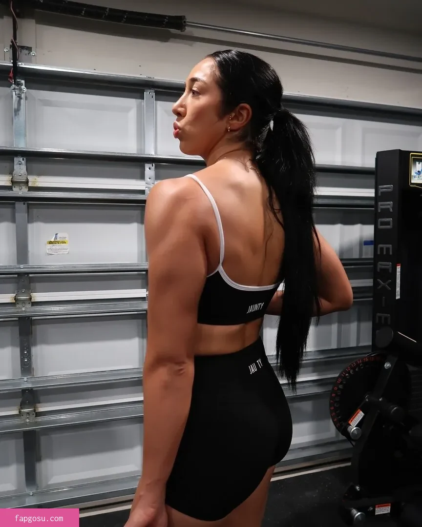 Indi Hartwell