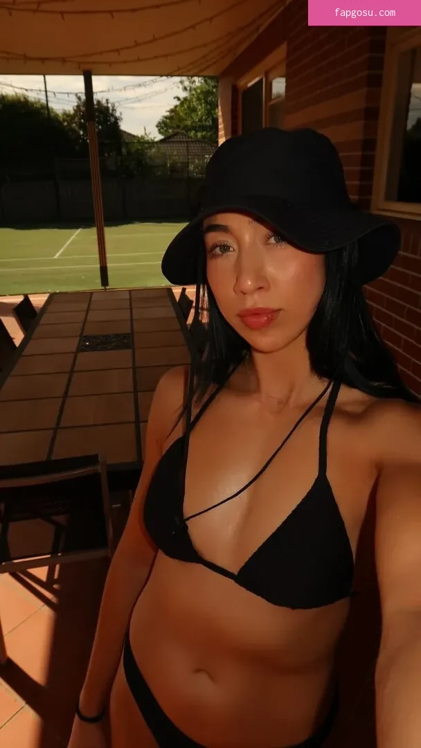 Indi Hartwell