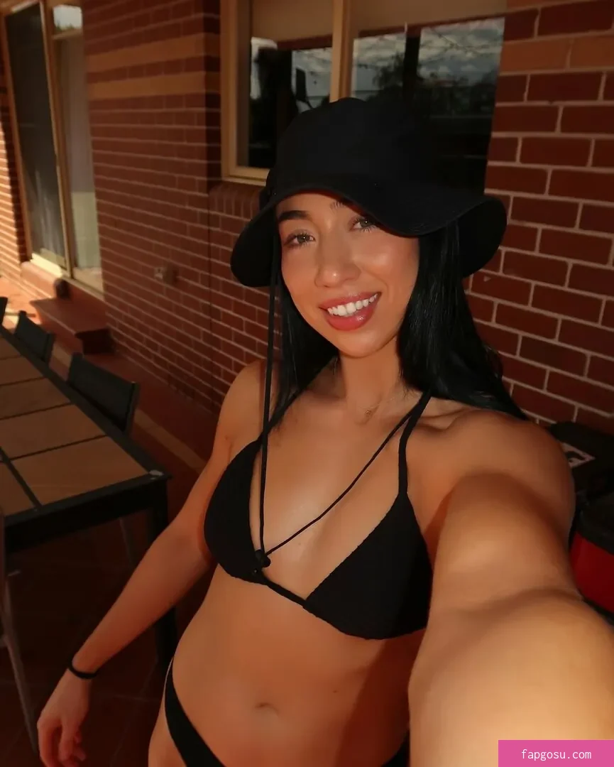 Indi Hartwell