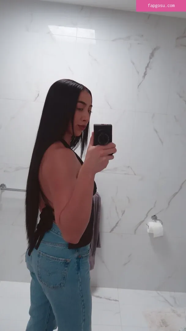 Indi Hartwell