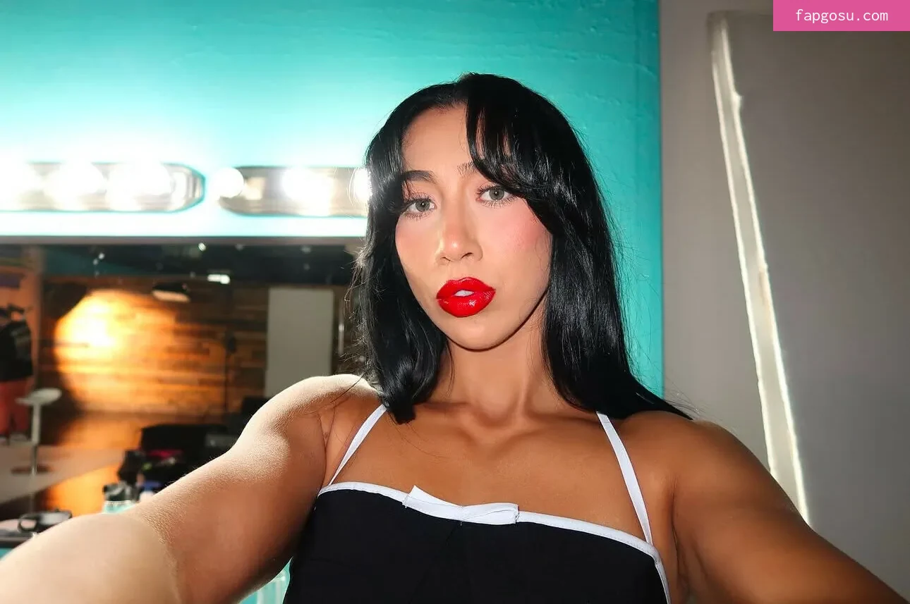 Indi Hartwell