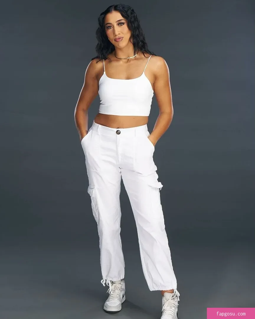 Indi Hartwell