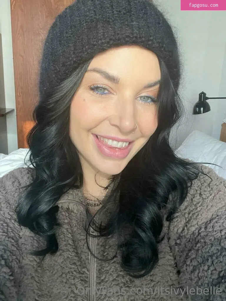 Ivy Lebelle