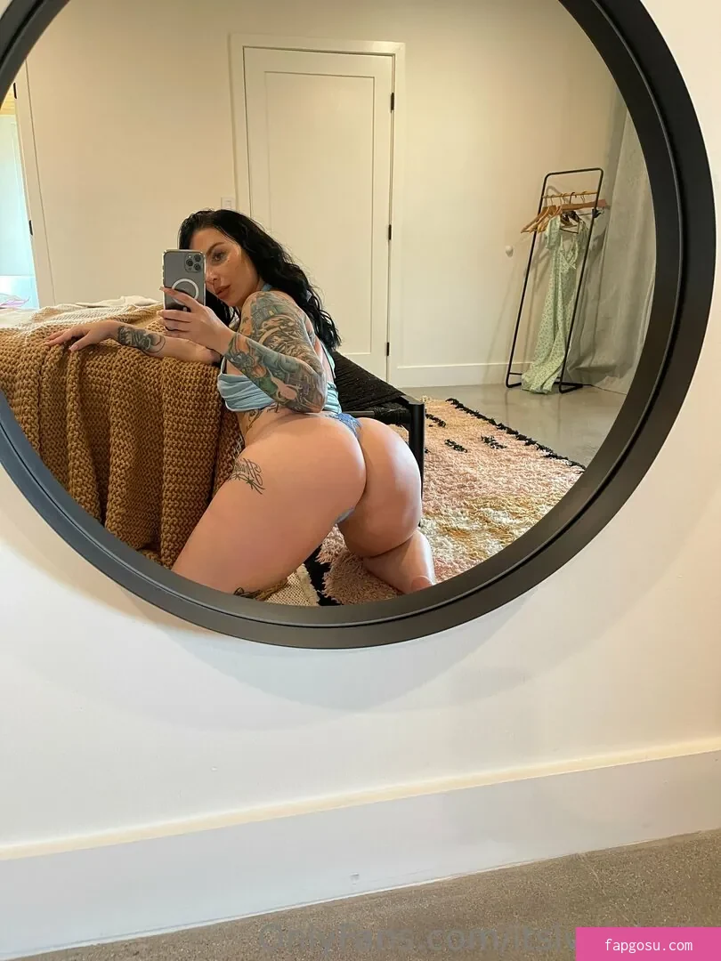Ivy Lebelle