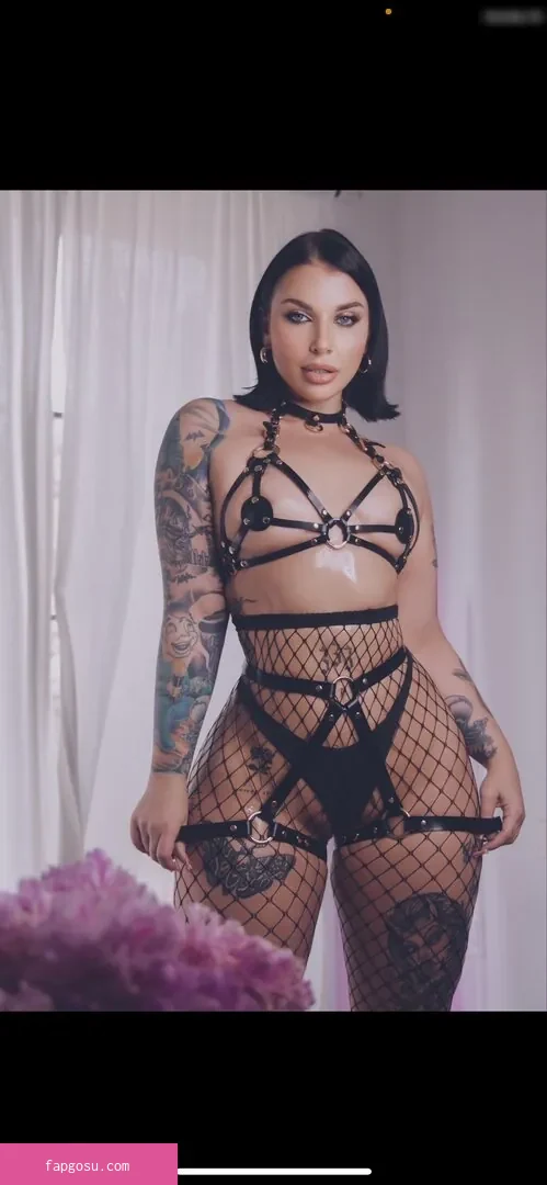 Ivy Lebelle