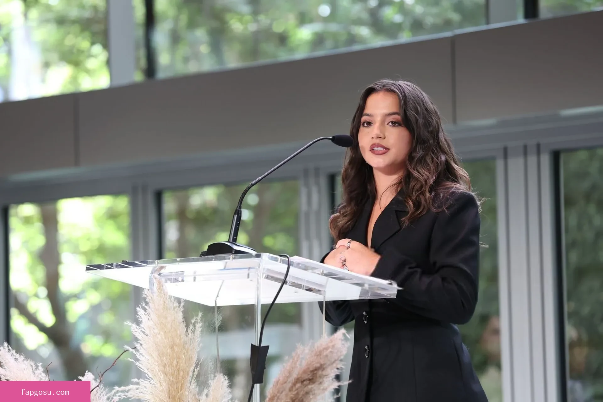 Isabela Merced