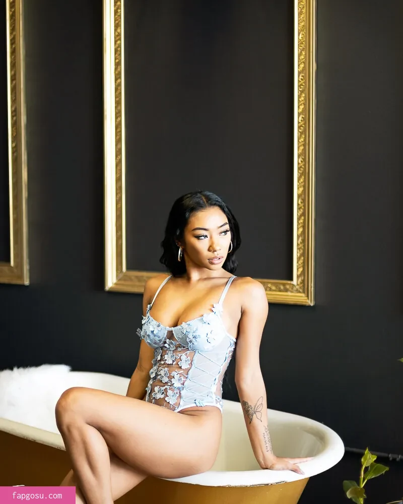 ivy.xo