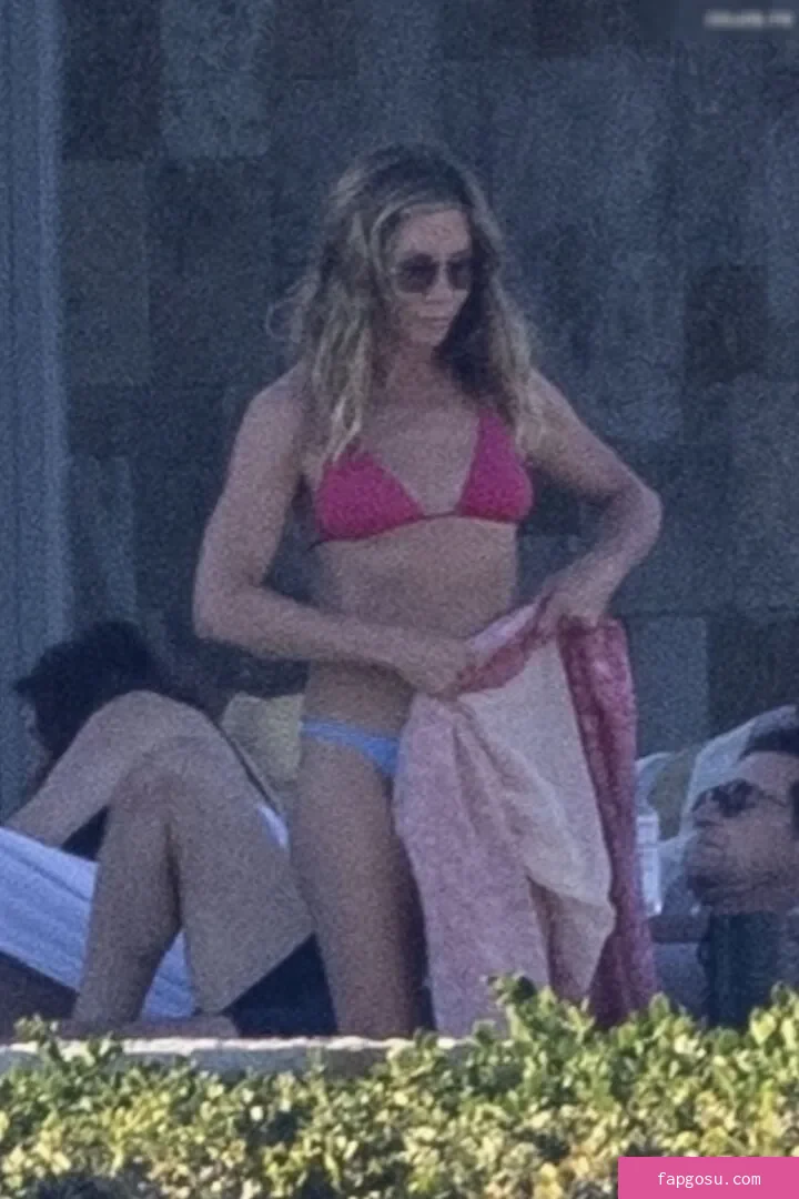 Jennifer Aniston