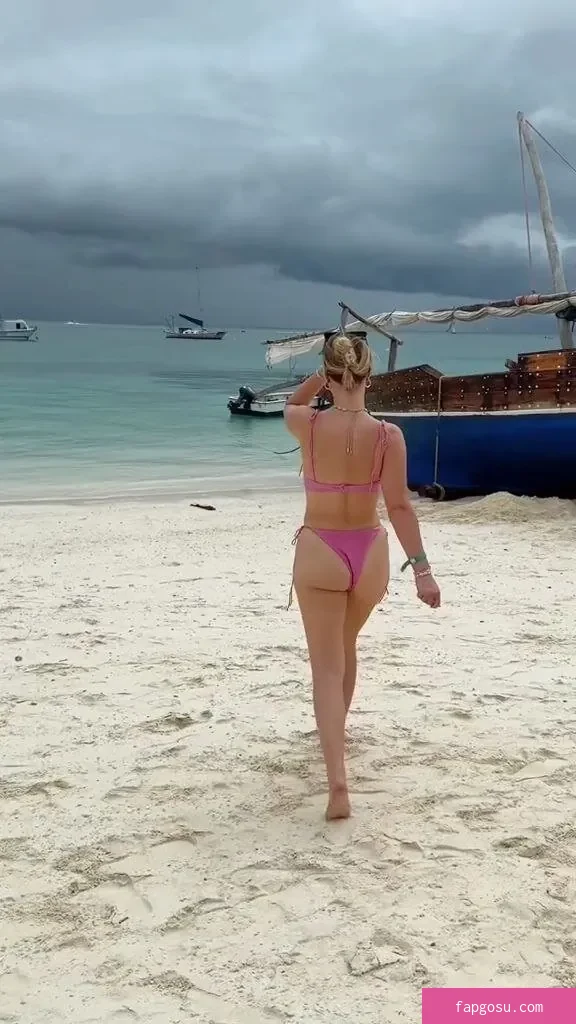 Julia Beautx
