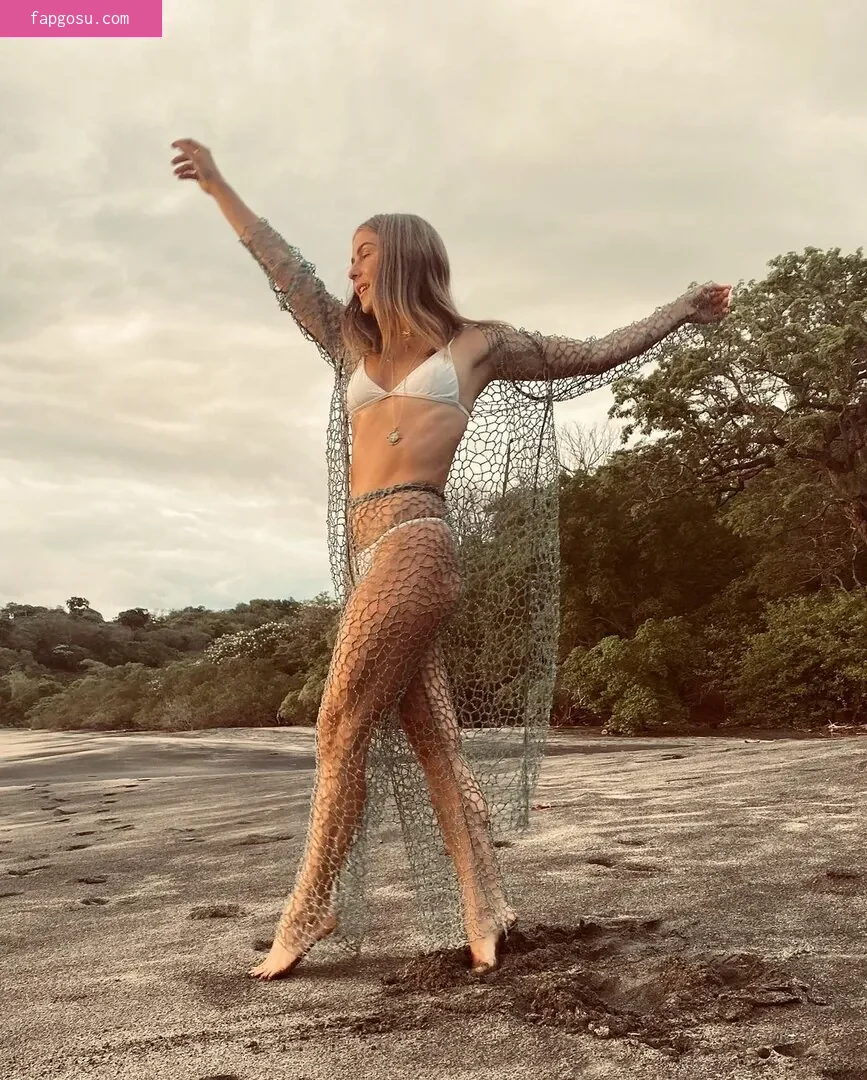 Julianne Hough