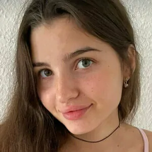 joey_king