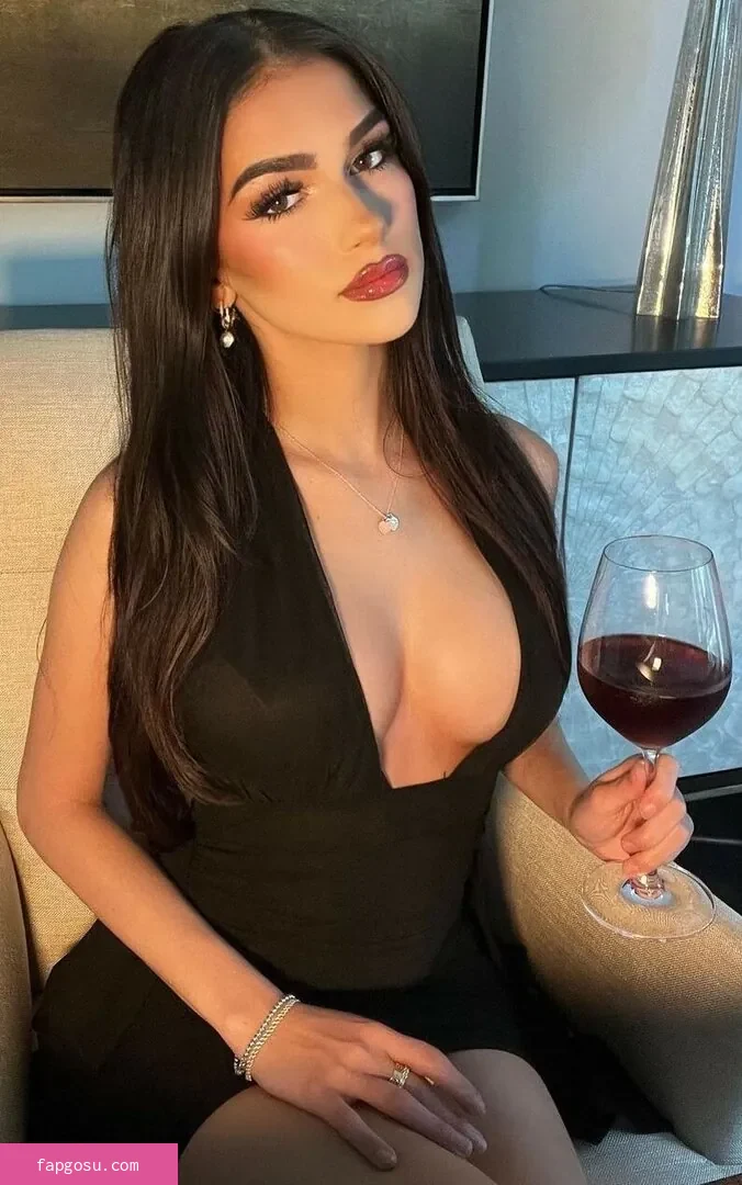 Julia Merekoulias