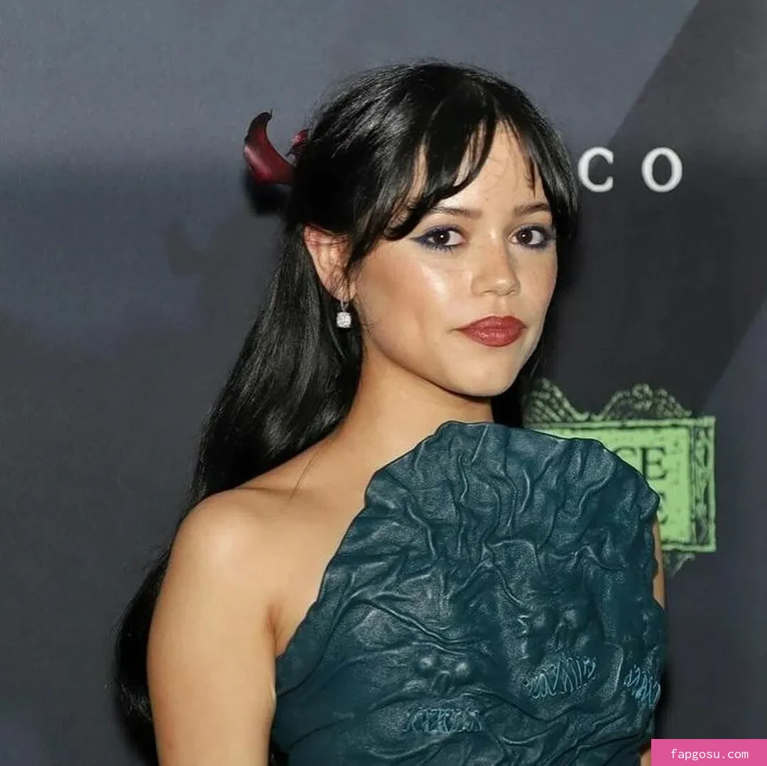 Jenna Ortega