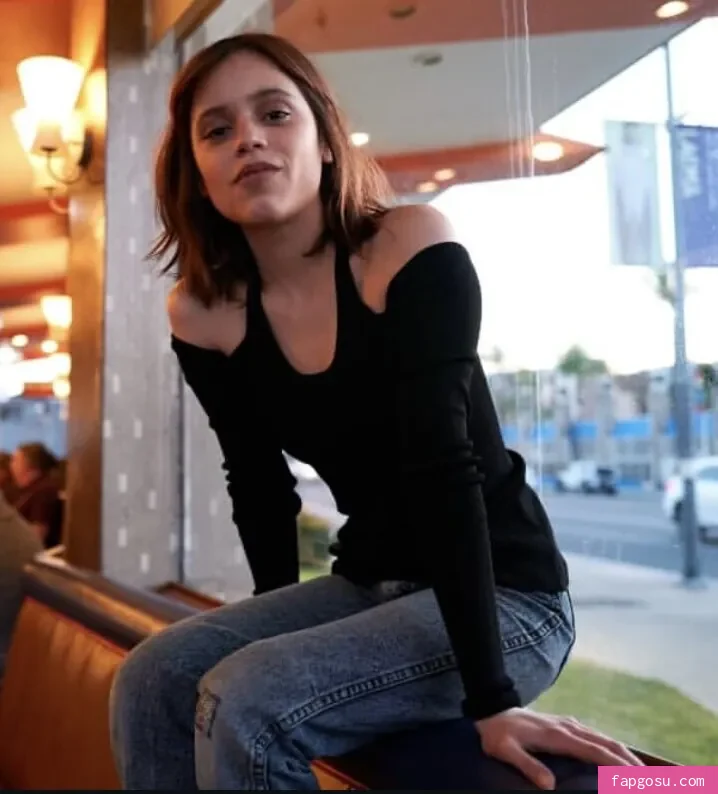 Jenna Ortega
