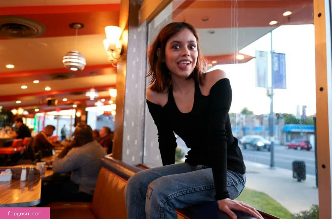 Jenna Ortega