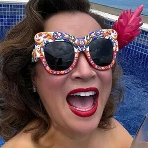 Jennifer Tilly