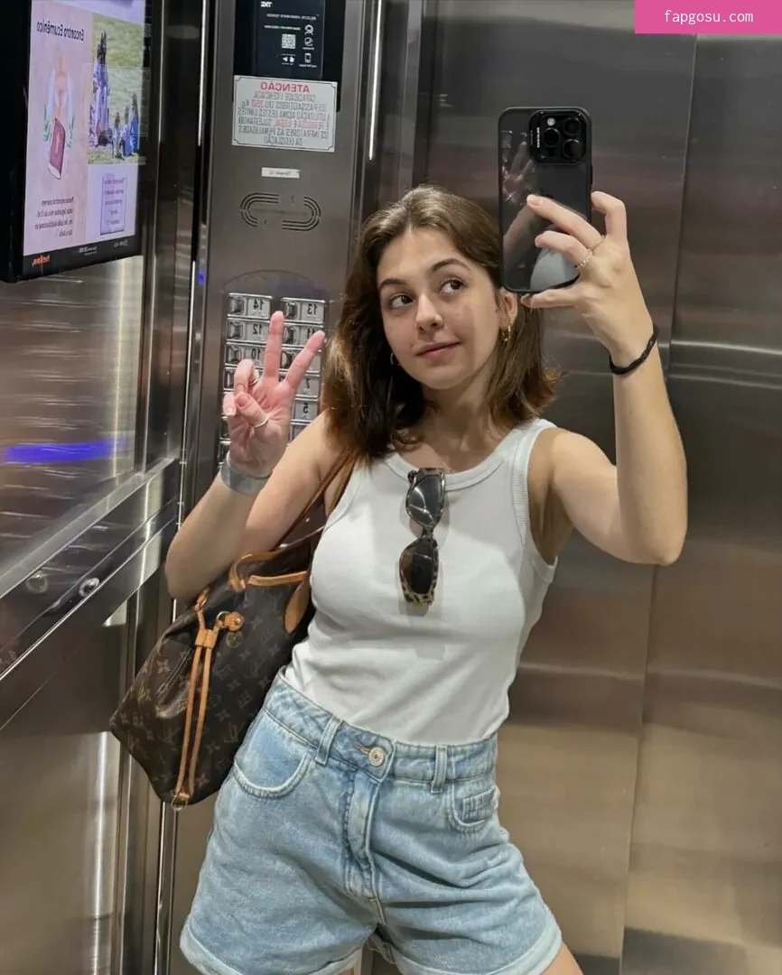 Klara Castanho