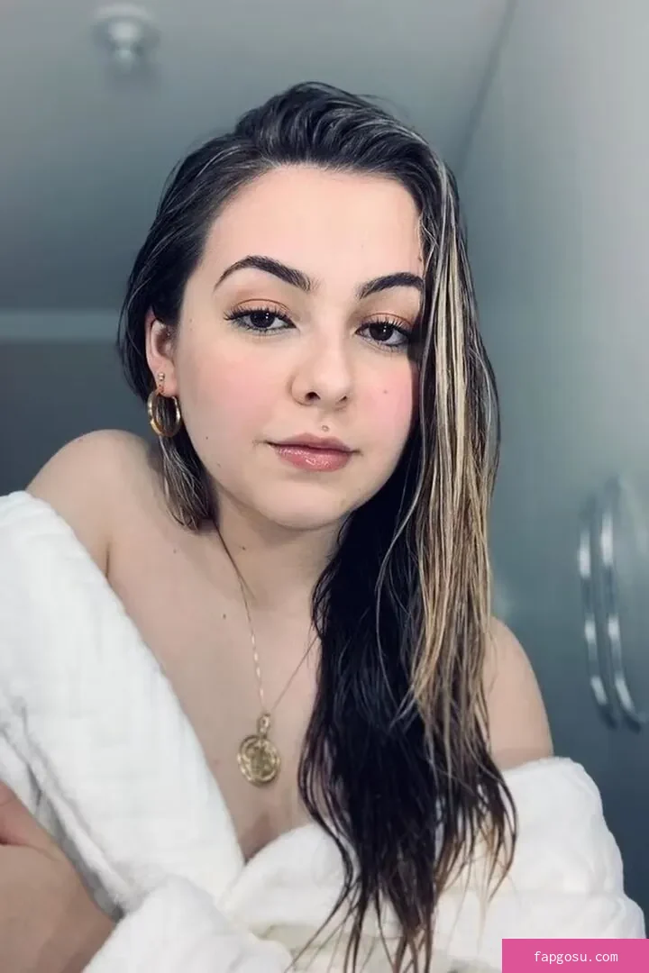 Klara Castanho