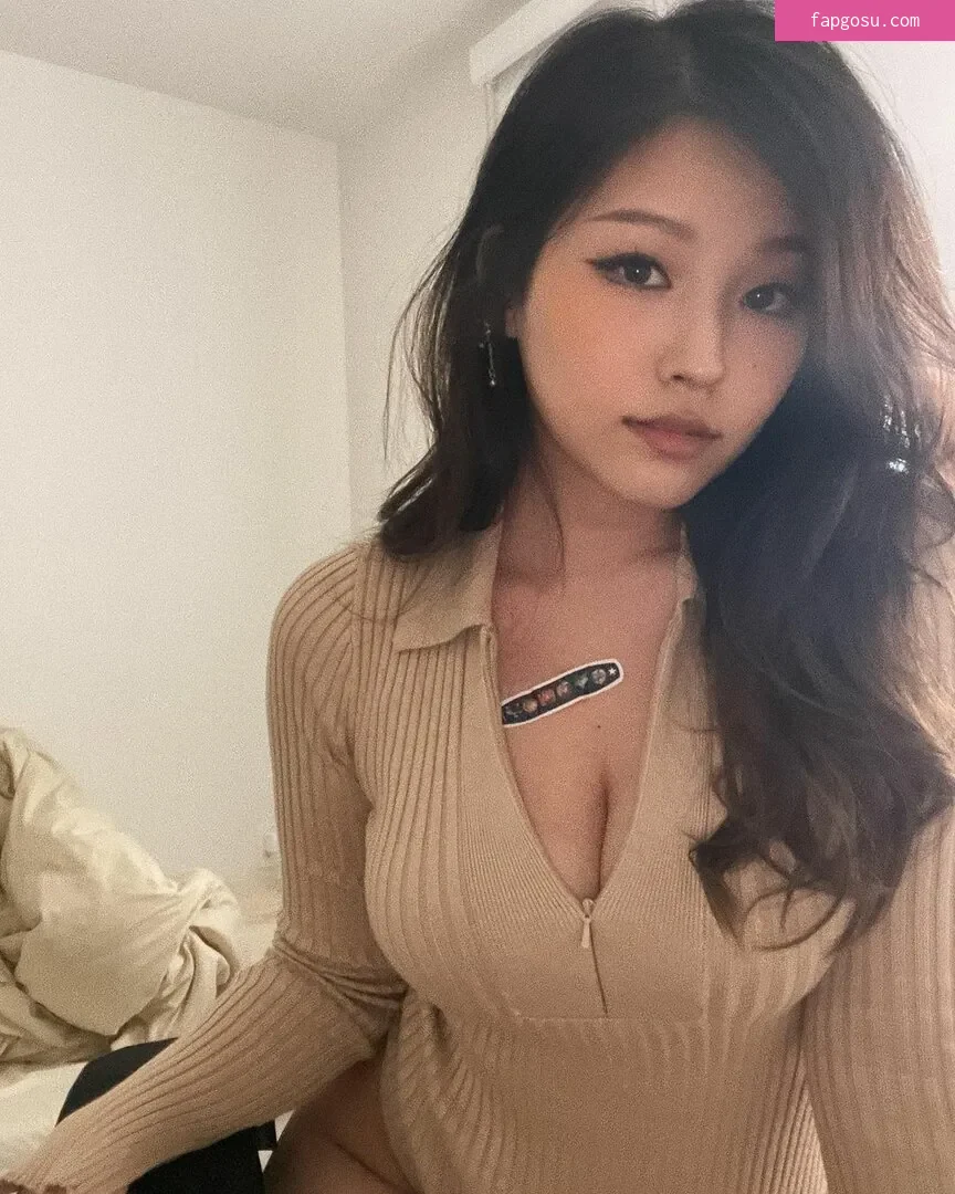 Kang Hee Yoon