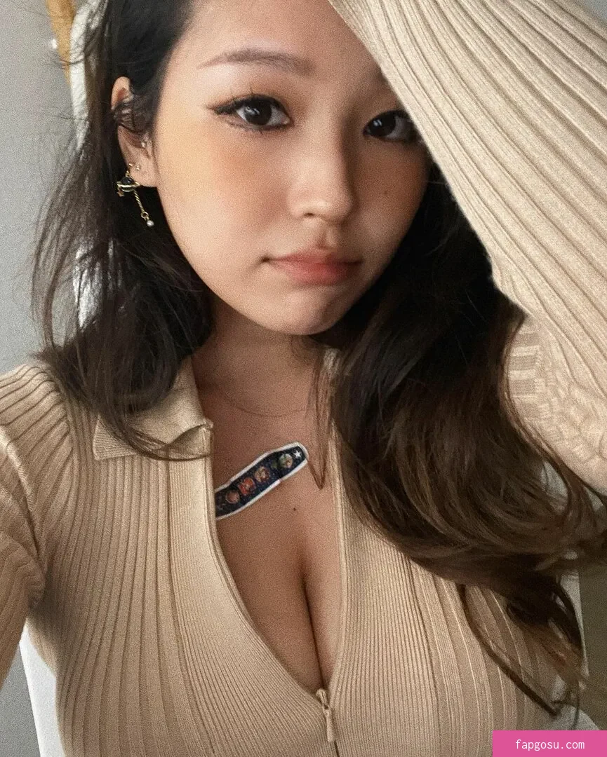 Kang Hee Yoon