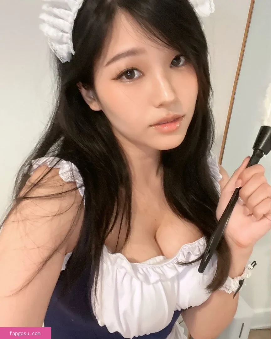 Kang Hee Yoon