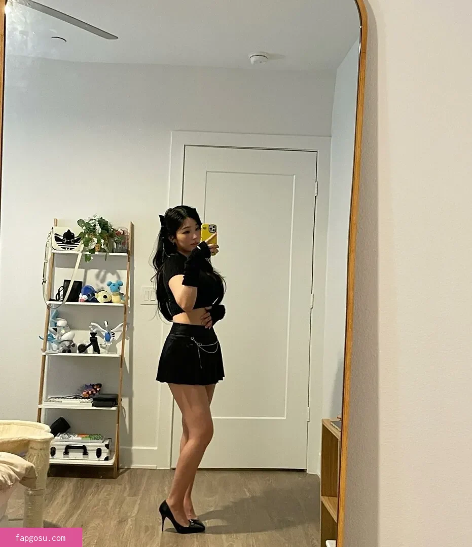 Kang Hee Yoon