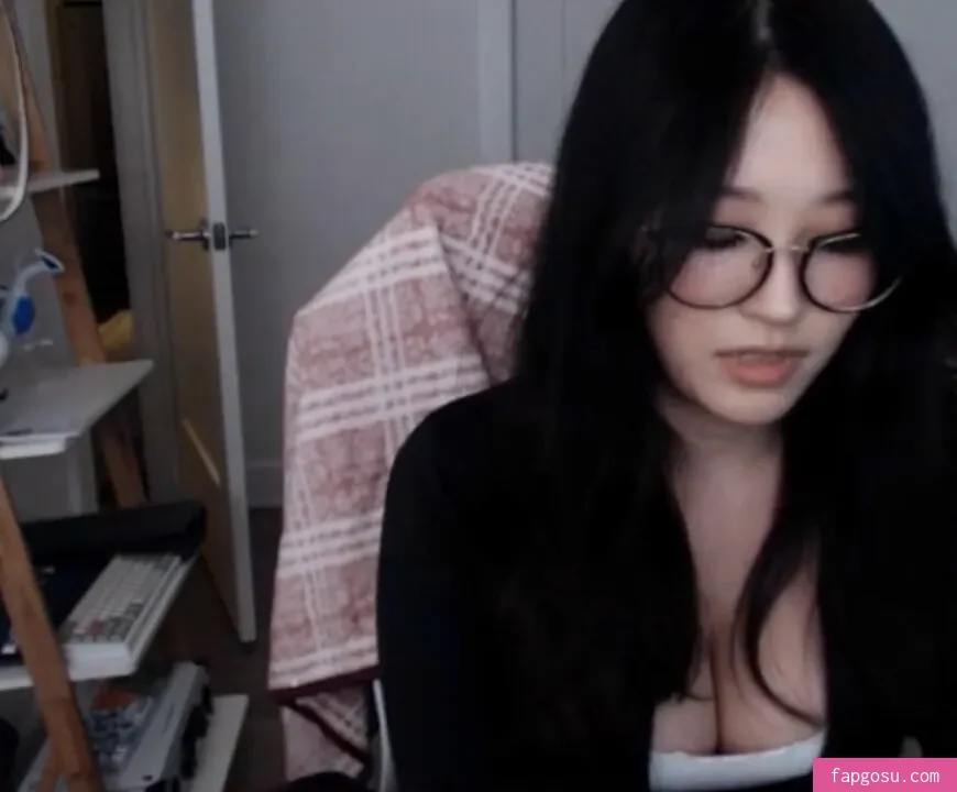 Kang Hee Yoon
